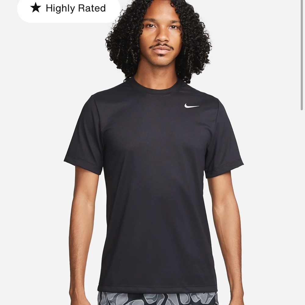 NEW Nike Men Training Tee